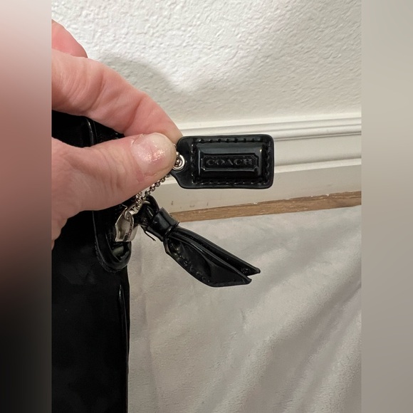 NWOT Coach Tablet Cover Black Signature iPad Sleeve Case - Picture 8 of 16